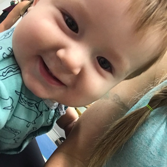 Meet your Posher, Lyn - Picture 3 of 7